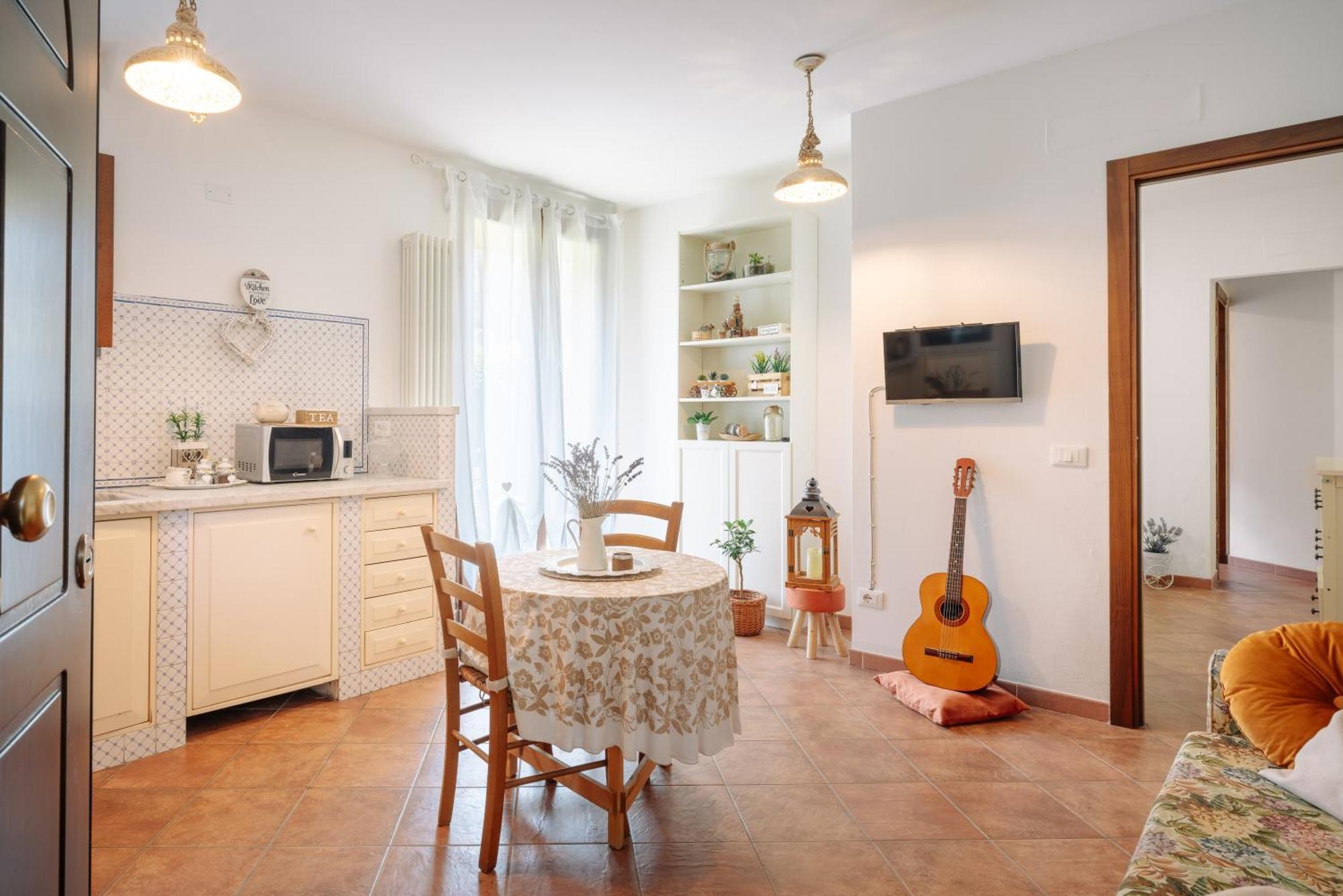 Ema'S Guest House Lucca Ngoại thất bức ảnh
